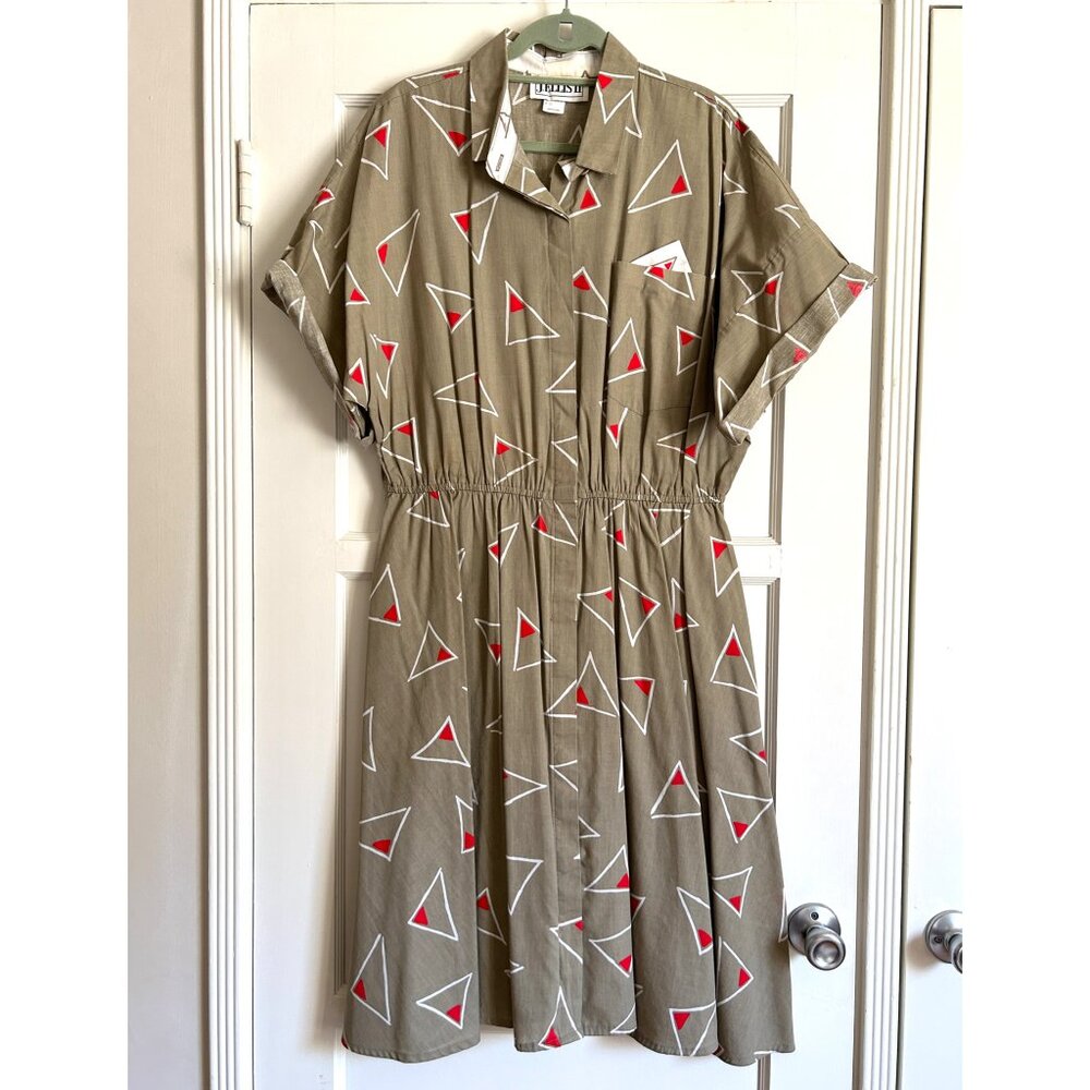 Vintage 80's Dress w/Triangle Print